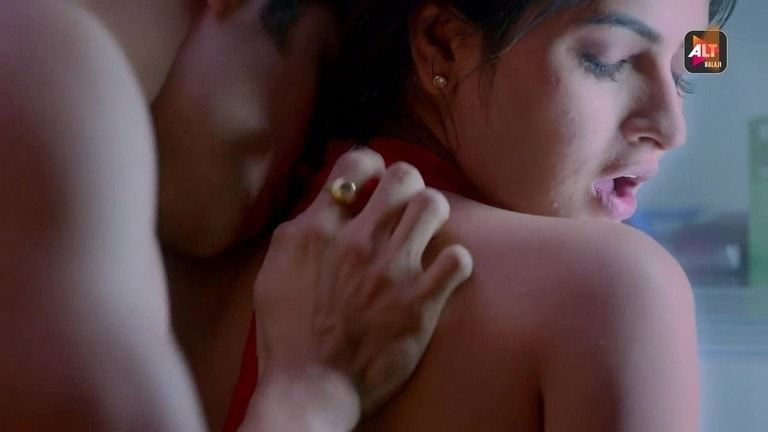 Karishma Sharma Sex Scene